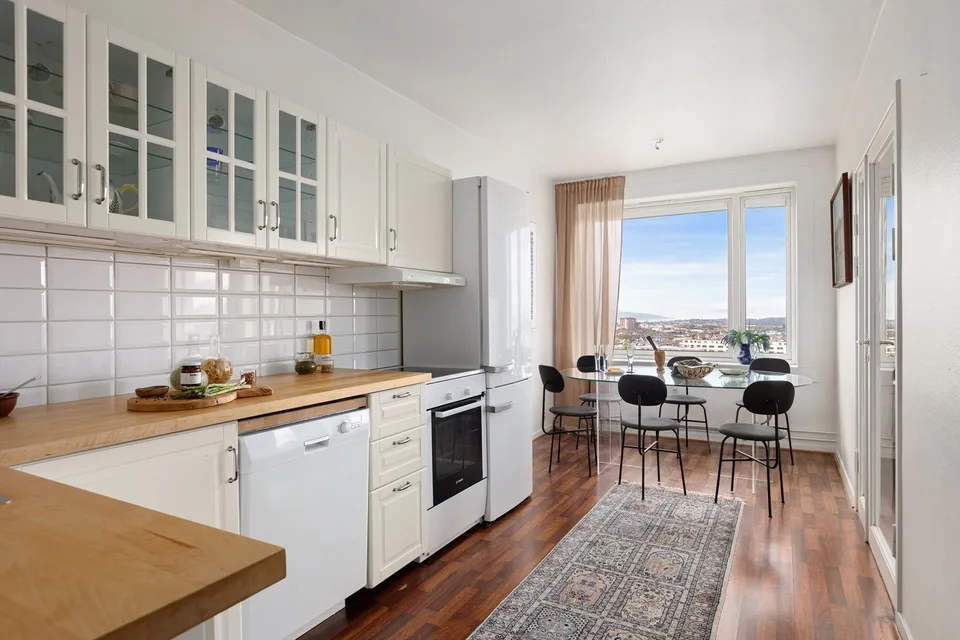 The former separate Marienlyst kitchen before renovation